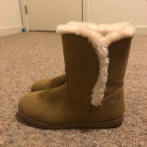 Cat And Jack Slip On Boots